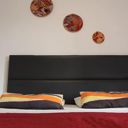 Rainbow Apartment *