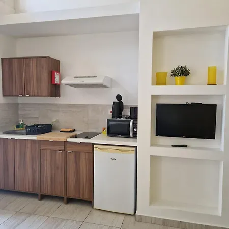 Rainbow Apartment Ayia Napa