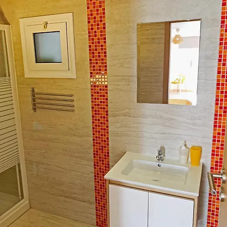 Rainbow アパート