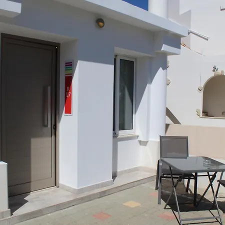 رينبوو شقة *