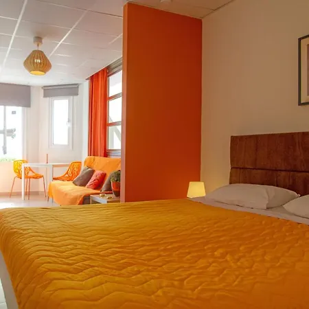 شقة رينبوو أيا نابا