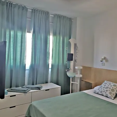 رينبوو أيا نابا